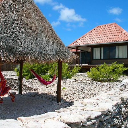 Miki Miki Lodge Avatoru Extérieur photo