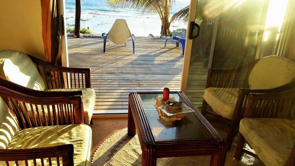 Miki Miki Lodge Avatoru Extérieur photo